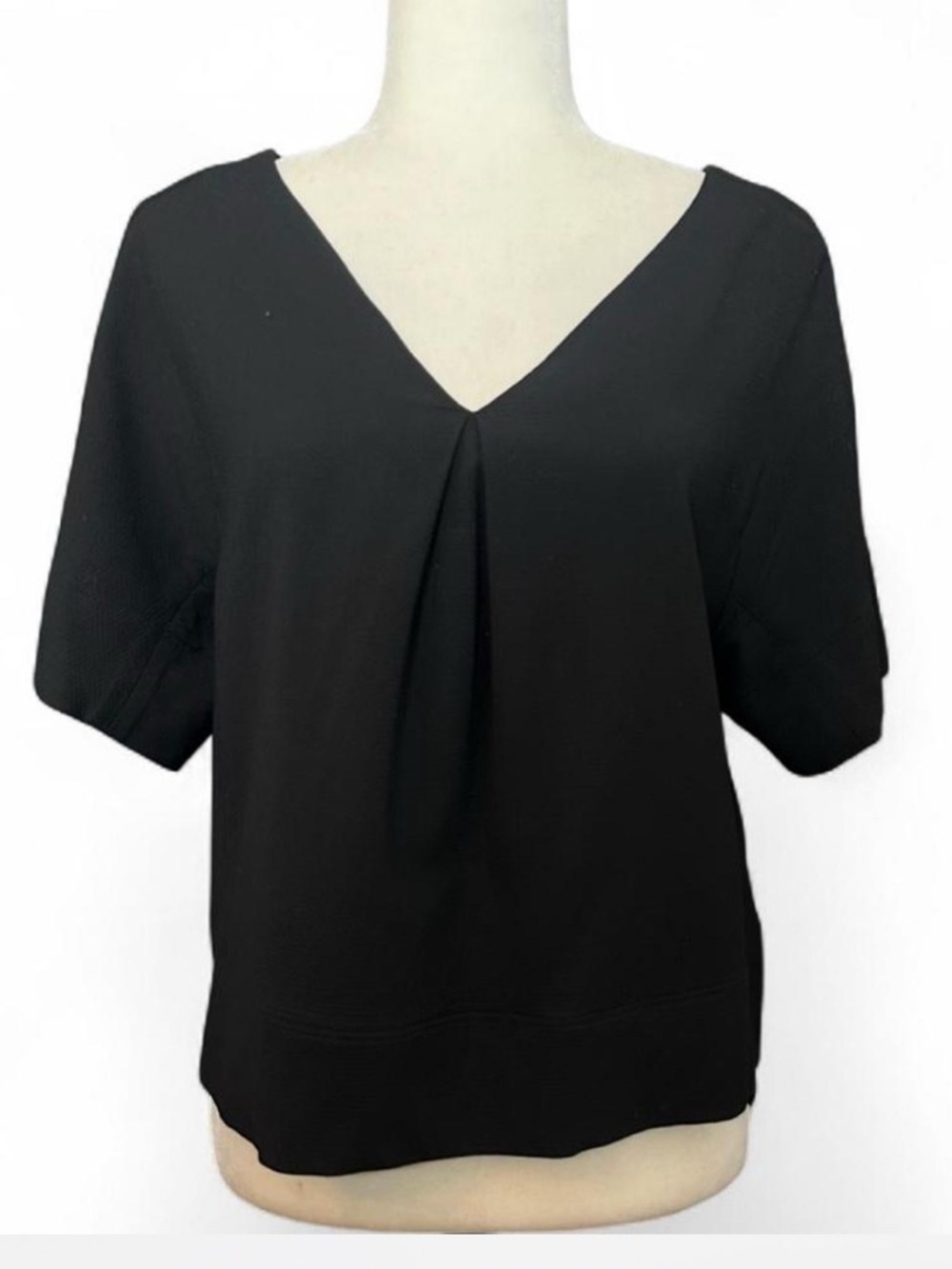 💜 Steven Alan Black V-Neck Pleated Front Blouse (S)